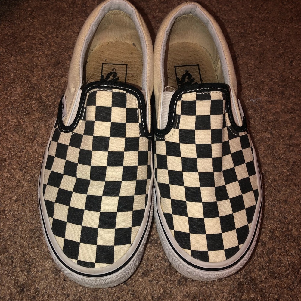 CHECKARD VANS